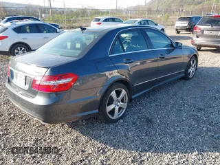 2012 Mercedes-Benz E 350 Luxury with VIN WDDHF8JBXCA621167, listed as a IAAI auction lot 41952597 with 92,498 mi miles and . Bid and sale history available at carsss.com. Image 4.