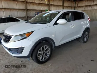 2015 Kia Sportage LX with VIN KNDPB3AC2F7677764, listed as a Copart auction lot 52897625 with 189,914 mi miles and Clean Title. Bid and sale history available at carsss.com. Image 1.