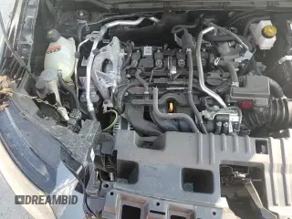 2025 Nissan Kicks SR with VIN 3N8AP6DB7SL351528, listed as a Copart auction lot 69554445 with 7,983 mi miles and Salvage title. Bid and sale history available at DreamBid. Image 17.