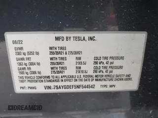 2022 Tesla Model Y Performance z VIN 7SAYGDEF5NF544542, wystawiony jako IAAI lot #42118855 z przebiegiem 27 256 mil mil oraz . Historia ofert i sprzedaży dostępna na DreamBid. Obrazek 19.