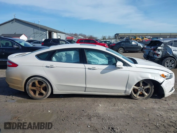 2014 Ford Fusion SE with VIN 3FA6P0H98ER168460, listed as a IAAI auction lot 41948476 with 186,258 mi miles and . Bid and sale history available at carsss.com. Image 13.