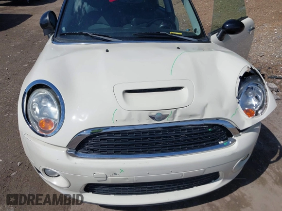 2010 MINI Hardtop S with VIN WMWMF7C55ATZ71881, listed as a IAAI auction lot 41893555 with 77,953 mi miles and . Bid and sale history available at DreamBid. Image 10.