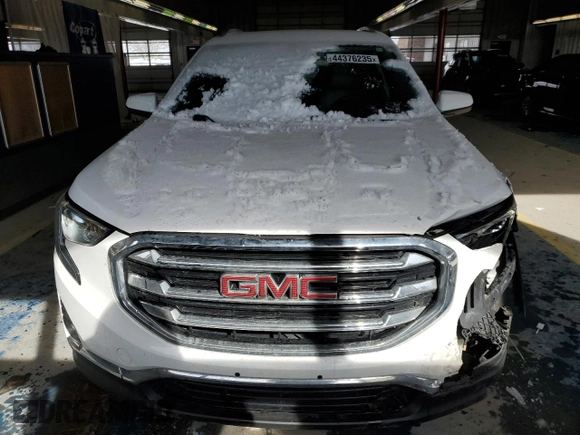 2018 GMC Terrain SLT with VIN 3GKALVEV1JL366202, listed as a Copart auction lot 44376235 with 96,168 mi miles and Salvage Title. Bid and sale history available at carsss.com. Image 5.