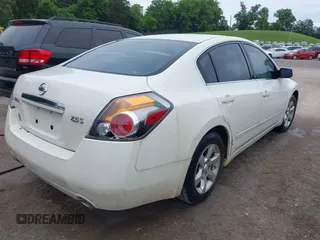 2009 Nissan Altima S with VIN 1N4AL21E49C152365, listed as a IAAI auction lot 42220145 with 163,681 mi miles and . Bid and sale history available at DreamBid. Image 4.