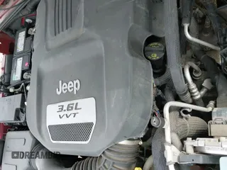 2012 Jeep Wrangler Sahara z VIN 1C4GJWBG0CL216622, wystawiony jako IAAI lot #41536639 z przebiegiem 67 839 mil mil oraz . Historia ofert i sprzedaży dostępna na DreamBid. Obrazek 24.