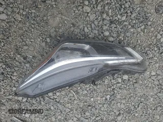 2021 Nissan Versa SV z VIN 3N1CN8EV1ML864794, wystawiony jako Copart lot #56690095 z przebiegiem 64 803 mil mil oraz Szkoda całkowita • Salvage title. Historia ofert i sprzedaży dostępna na DreamBid. Obrazek 12.