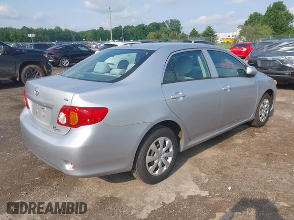 2010 Toyota Corolla z VIN 2T1BU4EE9AC263734, wystawiony jako IAAI lot #42453711 z przebiegiem 87 909 mil mil oraz . Historia ofert i sprzedaży dostępna na DreamBid. Obrazek 4.