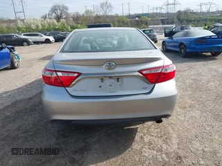 2017 Toyota Camry XLE with VIN 4T1BF1FK1HU783044, listed as a IAAI auction lot 42006364 with 82,564 mi miles. Bid and sale history available at carsss.com. Image 17.