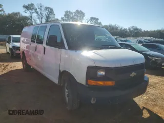 2017 Chevrolet Express Cargo Van with VIN 1GCWGBFG9H1137417, listed as a Copart auction lot 45241225 with 148,134 mi miles and Clean Title. Bid and sale history available at carsss.com. Image 4.