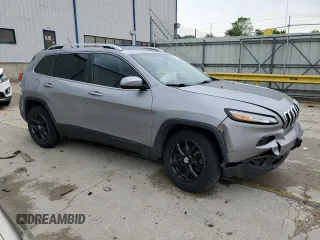 2018 Jeep Cherokee Latitude with VIN 1C4PJMCB8JD514351, listed as a Copart auction lot 57166715 with 156,417 mi miles and Non repairable. Bid and sale history available at DreamBid. Image 4.