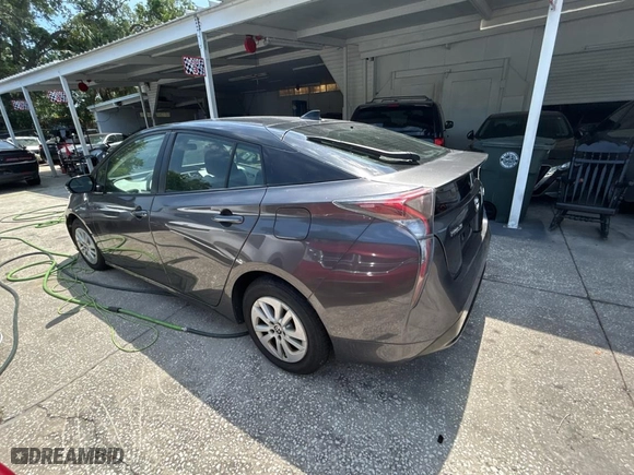 2016 Toyota Prius Two with VIN JTDKBRFU7G3526359, listed as a Copart auction lot 54631985 with 137,718 mi miles and Clean Title. Bid and sale history available at carsss.com. Image 3.