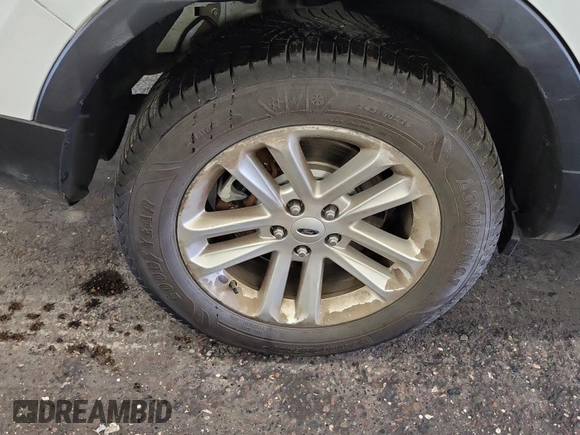 2016 Ford Explorer with VIN 1FM5K8B82GGA29479, listed as a IAAI auction lot 42844342 with 235,024 mi miles and . Bid and sale history available at DreamBid. Image 24.