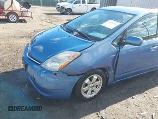 2006 Toyota Prius with VIN JTDKB20U167073069, listed as a IAAI auction lot 41886556 with 122,945 mi miles. Bid and sale history available at carsss.com. Image 6.