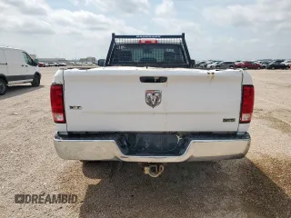 2017 Ram 1500 SLT z VIN 3C6JR6EG9HG671863, wystawiony jako Copart lot #57109575 z przebiegiem 27 925 mil mil oraz Czysty tytuł • Clean title. Historia ofert i sprzedaży dostępna na DreamBid. Obrazek 6.