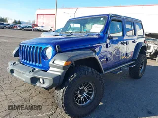 2020 Jeep Wrangler Unlimited Sport S с VIN 1C4HJXDN3LW181949, выставлен на аукционе IAAI как лот 41286124 с пробегом 50 091 миль миль и . История ставок и продаж доступна на DreamBid. Изображение 2.