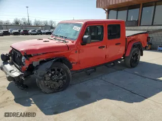 2024 Jeep Gladiator Nighthawk with VIN 1C6HJTAGXRL131534, listed as a Copart auction lot 48869675 with 6,384 mi miles and Salvage Title. Bid and sale history available at carsss.com. Image 1.