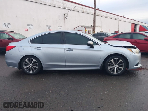 2015 Subaru Legacy Limited z VIN 4S3BNAL69F3069048, wystawiony jako IAAI lot #41579350 z przebiegiem 137 475 mil mil oraz . Historia ofert i sprzedaży dostępna na DreamBid. Obrazek 13.