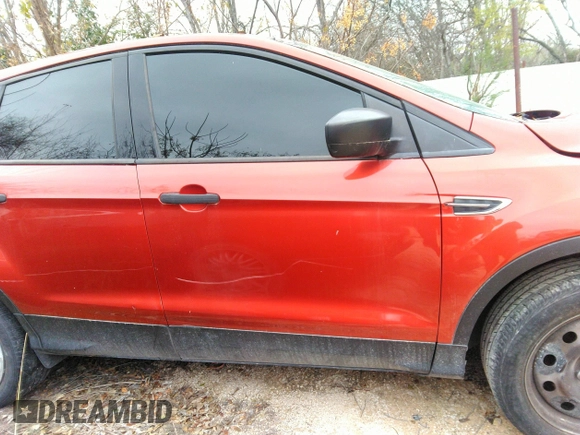 2019 Ford Escape S с VIN 1FMCU0F74KUB00583, выставлен на аукционе IAAI как лот 41341599 с пробегом 105 561 миль миль и . История ставок и продаж доступна на DreamBid. Изображение 13.