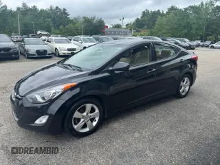 2013 Hyundai Elantra GLS с VIN KMHDH4AE5DU859798, выставлен на аукционе Copart как лот 61402705 с пробегом 195 664 миль миль и Чистый • Clean title. История ставок и продаж доступна на DreamBid. Изображение 2.