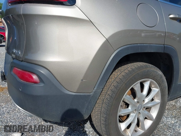 2017 Jeep Cherokee Limited with VIN 1C4PJMDS2HW571349, listed as a IAAI auction lot 42648368 with 151,029 mi miles and . Bid and sale history available at DreamBid. Image 20.