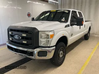 2014 Ford F-250 XL z VIN 1FT7W2BT4EEA24974, wystawiony jako IAAI lot #42792600 z przebiegiem 387 974 mil mil oraz . Historia ofert i sprzedaży dostępna na DreamBid. Obrazek 19.