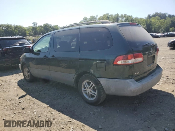 2002 Toyota Sienna LE with VIN 4T3ZF13C22U497939, listed as a Copart auction lot 68637814 with 138,716 mi miles and Clean Title. Bid and sale history available at carsss.com. Image 2.