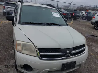 2007 Mitsubishi Endeavor LS with VIN 4A4MN21S47E075272, listed as a IAAI auction lot 41751802 with 189,090 mi miles. Bid and sale history available at carsss.com. Image 6.