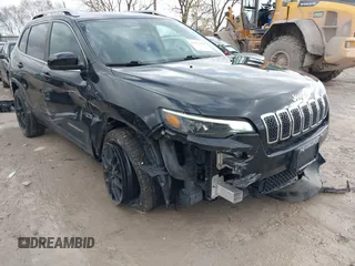 2019 Jeep Cherokee Limited with VIN 1C4PJMDX6KD440665, listed as a IAAI auction lot 41725422 with 95,116 mi miles. Bid and sale history available at carsss.com. Image 6.