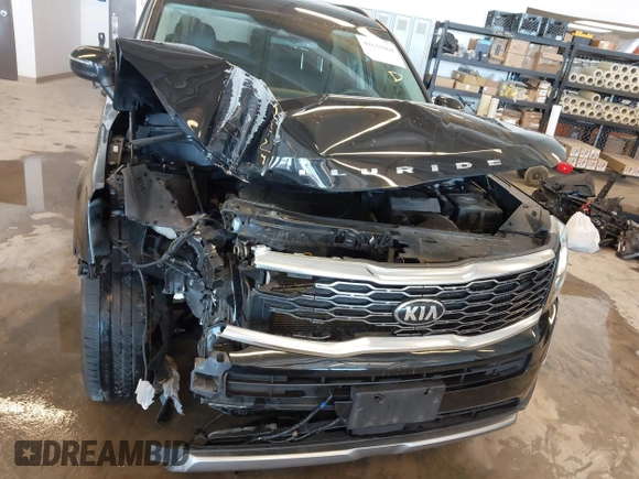 2020 Kia Telluride EX with VIN 5XYP34HC7LG038576, listed as a IAAI auction lot 41631868 with 81,827 mi miles and . Bid and sale history available at DreamBid. Image 6.