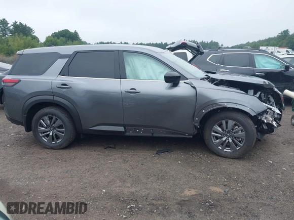 2024 Nissan Pathfinder S with VIN 5N1DR3AC7RC313345, listed as a IAAI auction lot 42663099 with 3,257 mi miles and . Bid and sale history available at DreamBid. Image 13.
