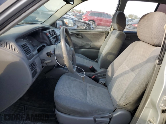 2000 Chevrolet Tracker z VIN 2CNBE13C4Y6920783, wystawiony jako Copart lot #82619854 z przebiegiem 96 620 mil mil oraz Czysty tytuł • Clean title. Historia ofert i sprzedaży dostępna na DreamBid. Obrazek 7.