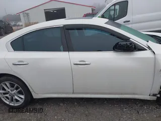 2014 Nissan Maxima S with VIN 1N4AA5AP0EC487139, listed as a IAAI auction lot 41450013 with 144,643 mi miles and . Bid and sale history available at DreamBid. Image 13.