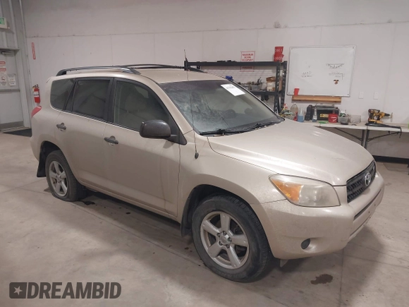 2008 Toyota RAV4 with VIN JTMBK33V185056054, listed as a IAAI auction lot 41702082 with 256,189 mi miles. Bid and sale history available at carsss.com. Image 1.