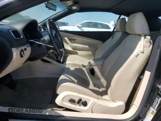 2012 Volkswagen Eos Komfort с VIN WVWBW7AH7CV007183, выставлен на аукционе Copart как лот 52561265 с пробегом 126 262 миль миль и Списание • Salvage title. История ставок и продаж доступна на DreamBid. Изображение 7.