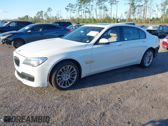 2014 BMW 7 Series ALPINA B7 with VIN WBAYE8C59ED134562, listed as a IAAI auction lot 41806222 with 120,043 mi miles. Bid and sale history available at carsss.com. Image 17.