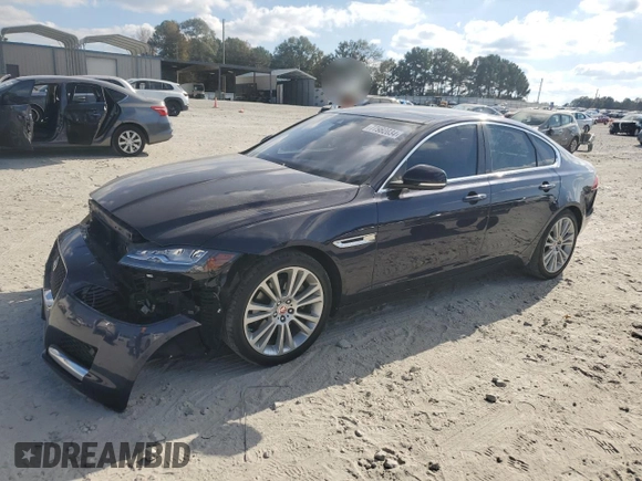 2018 Jaguar XF 25t Prestige with VIN SAJBE4FX1JCY55975, listed as a Copart auction lot 77982034 with 45,457 mi miles and Salvage Title. Bid and sale history available at carsss.com. Image 1.