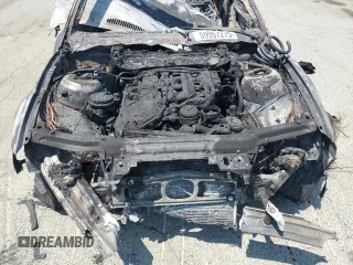2005 BMW 3 Series 325Ci z VIN WBABW33465PL39123, wystawiony jako Copart lot #59957275 z przebiegiem Nie podano mil oraz Nie do naprawy • Non repairable. Historia ofert i sprzedaży dostępna na DreamBid. Obrazek 11.
