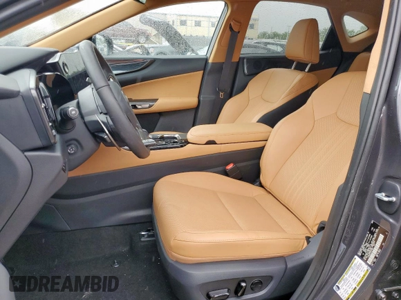 2025 Lexus NX 350 Premium z VIN 2T2GGCEZ7SC077889, wystawiony jako Copart lot #58915805 z przebiegiem 4 501 mil mil oraz Szkoda całkowita • Salvage title. Historia ofert i sprzedaży dostępna na DreamBid. Obrazek 7.