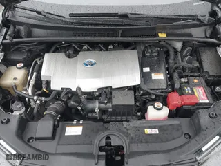2017 Toyota Prius Two with VIN JTDKBRFU7H3576843, listed as a IAAI auction lot 41206699 with 332,296 mi miles. Bid and sale history available at carsss.com. Image 10.