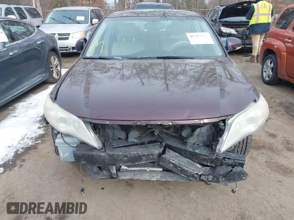 2012 Toyota Avalon with VIN 4T1BK3DB0CU457643, listed as a IAAI auction lot 41331578 with 250,203 mi miles and . Bid and sale history available at DreamBid. Image 12.