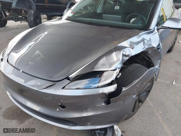 2025 Tesla Model 3 Long Range with VIN 5YJ3E1EBXSF912475, listed as a IAAI auction lot 41449488 with 3,100 mi miles. Bid and sale history available at carsss.com. Image 6.