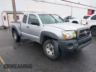 2011 Toyota Tacoma with VIN 5TFUU4EN2BX012341, listed as a IAAI auction lot 41494277 with 70,049 mi miles. Bid and sale history available at carsss.com. Image 1.