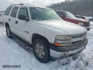 2002 Chevrolet Tahoe LS with VIN 1GNEK13V32R264686, listed as a IAAI auction lot 41247910 with 247,837 mi miles. Bid and sale history available at carsss.com. Image 1.