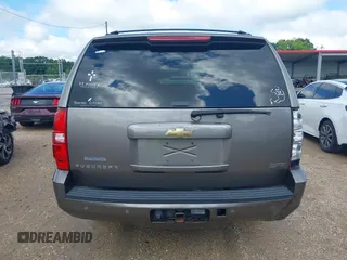 2011 Chevrolet Suburban LT with VIN 1GNSKJE37BR337895, listed as a IAAI auction lot 42171238 with 228,327 mi miles and . Bid and sale history available at DreamBid. Image 16.