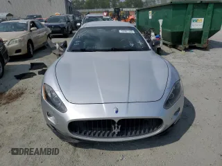 2011 Maserati GranTurismo S с VIN ZAM45KLA0B0056442, выставлен на аукционе Copart как лот 59901125 с пробегом 81 595 миль миль и Чистый • Clean title. История ставок и продаж доступна на DreamBid. Изображение 5.