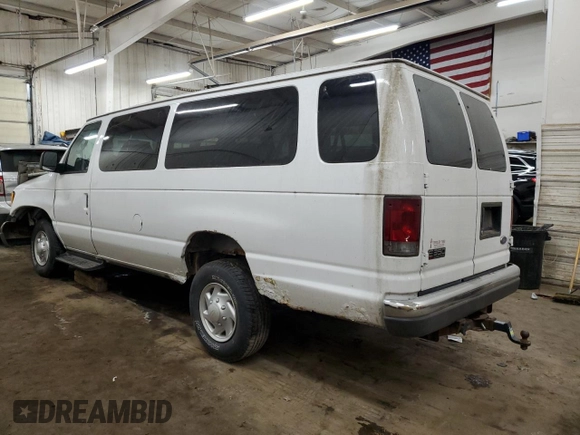 2003 Ford Econoline Passenger XL z VIN 1FBSS31S73HA53454, wystawiony jako Copart lot #85071194 z przebiegiem 118 788 mil mil oraz Szkoda całkowita • Salvage title. Historia ofert i sprzedaży dostępna na DreamBid. Obrazek 2.