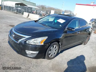 2015 Nissan Altima 2.5 SV with VIN 1N4AL3AP9FC135855, listed as a IAAI auction lot 41869437 with 183,182 mi miles. Bid and sale history available at carsss.com. Image 2.