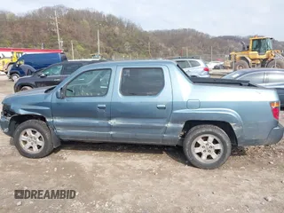 2008 Honda Ridgeline RTL with VIN 2HJYK16528H528826, listed as a IAAI auction lot 42016635 with 128,810 mi miles. Bid and sale history available at carsss.com. Image 14.