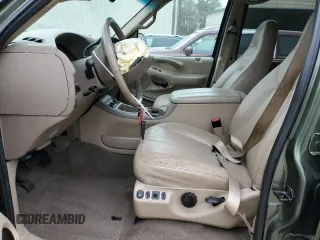 2001 Ford Expedition Eddie Bauer with VIN 1FMPU18L31LB82957, listed as a Copart auction lot 48500495 with 102,746 mi miles and Salvage title. Bid and sale history available at DreamBid. Image 7.