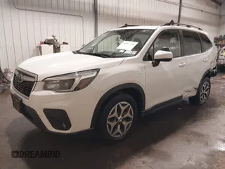 2021 Subaru Forester Premium with VIN JF2SKAFC5MH409162, listed as a IAAI auction lot 40907370 with 30,431 mi miles and . Bid and sale history available at DreamBid. Image 2.